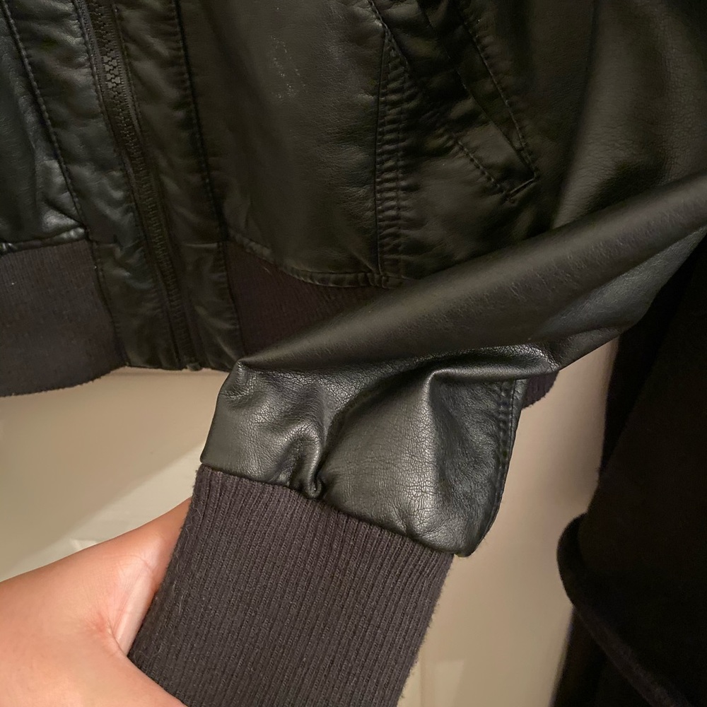 Leather Jacket - Picture 2 of 7